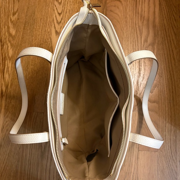 Nanette Lepore White Tote Bag - Picture 4 of 4